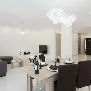 Despina's Luxury Downtown Apartment Heraklion (Crete)